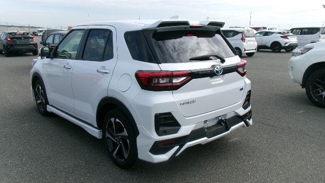 TOYOTA RAIZE 2022/10
