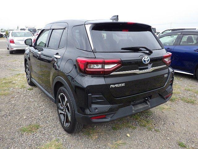 TOYOTA RAIZE 2023/4
