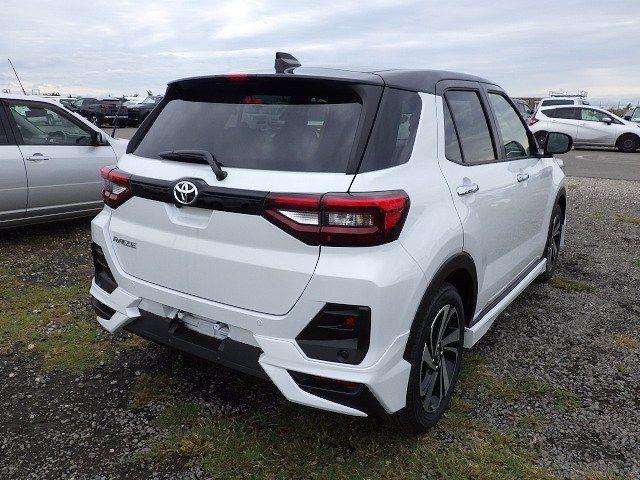 TOYOTA RAIZE 2025/10