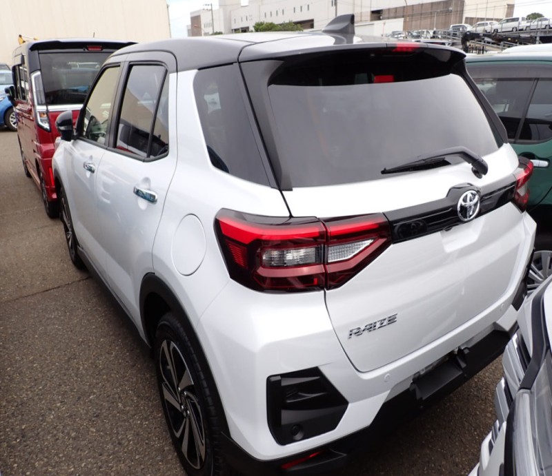 TOYOTA RAIZE 2025/9
