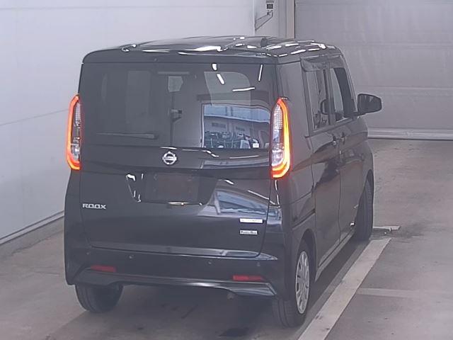 NISSAN ROOX 2023/2