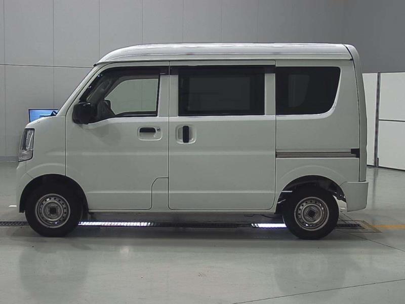 SUZUKI EVERY 2022/11