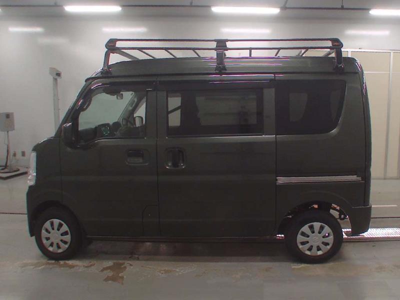 SUZUKI EVERY 2023/4