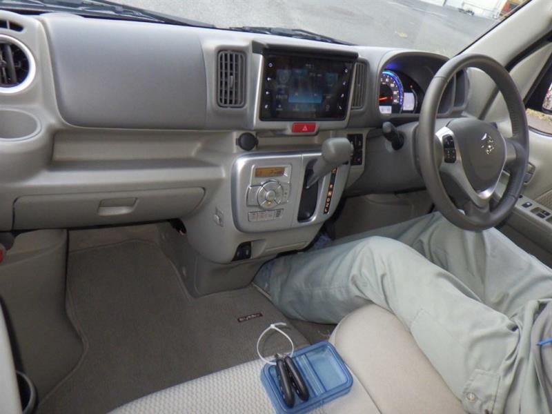 SUZUKI EVERY WAGON 2023/9