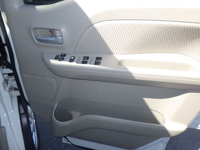SUZUKI EVERY WAGON 2023/10