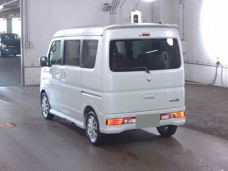 SUZUKI EVERY WAGON 2025/7