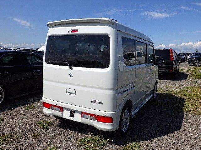 SUZUKI EVERY WAGON 2025/9