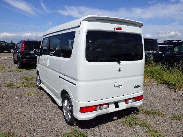 SUZUKI EVERY WAGON 2025/9