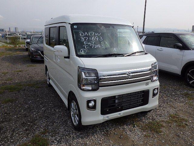 SUZUKI EVERY WAGON 2025/9