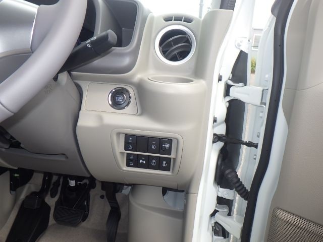 SUZUKI EVERY WAGON 2025/11