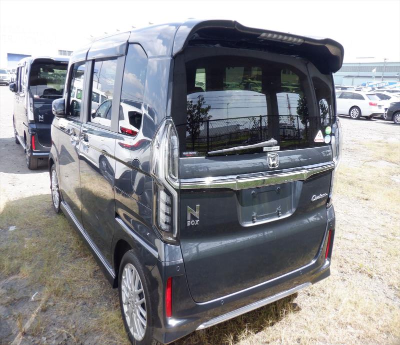 HONDA N BOX CUSTOM 2023/2