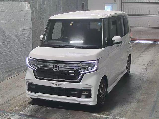 HONDA N BOX CUSTOM 2022/9