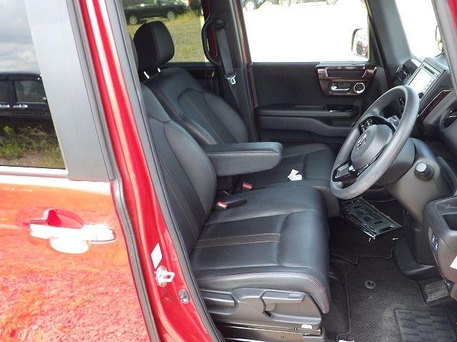 HONDA N BOX CUSTOM 2022/10