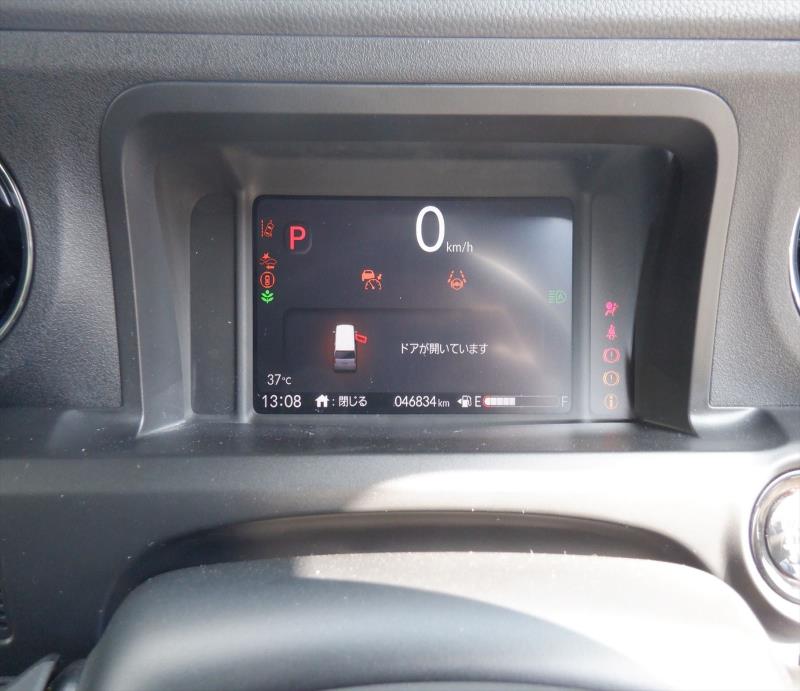 HONDA N BOX CUSTOM 2023/10