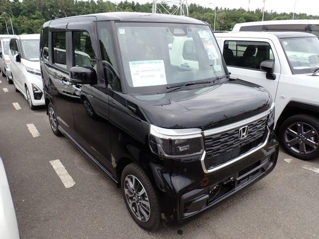 HONDA N BOX CUSTOM 2024/11