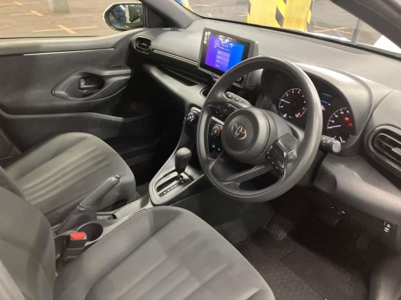 TOYOTA YARIS 2024/6