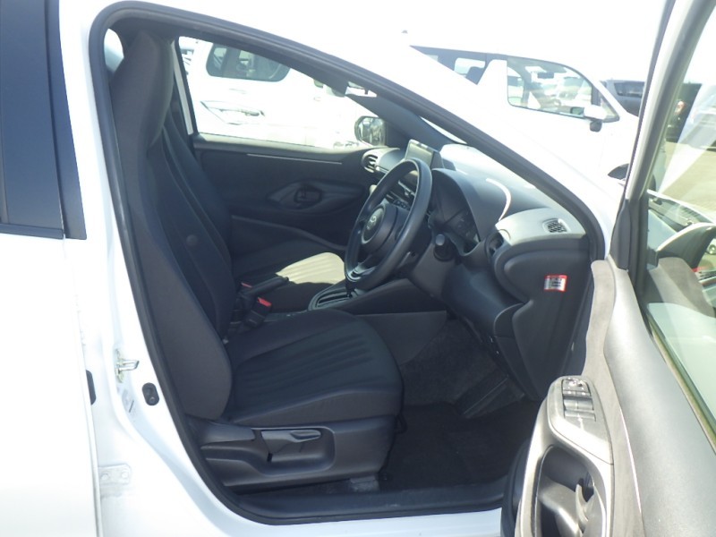 TOYOTA YARIS 2024/12