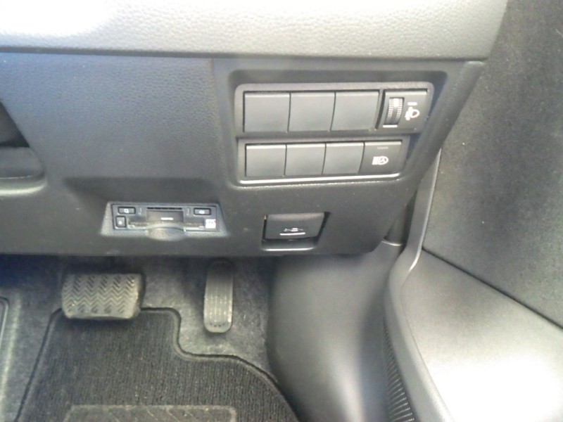 TOYOTA YARIS 2026/5