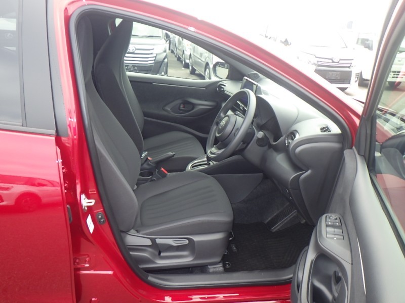 TOYOTA YARIS 2026/5