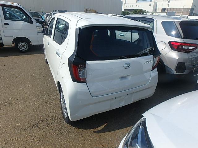 DAIHATSU MIRA E-S 2024/5