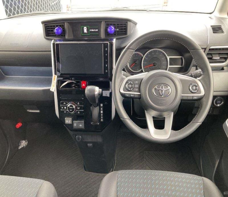 TOYOTA ROOMY 2022/6