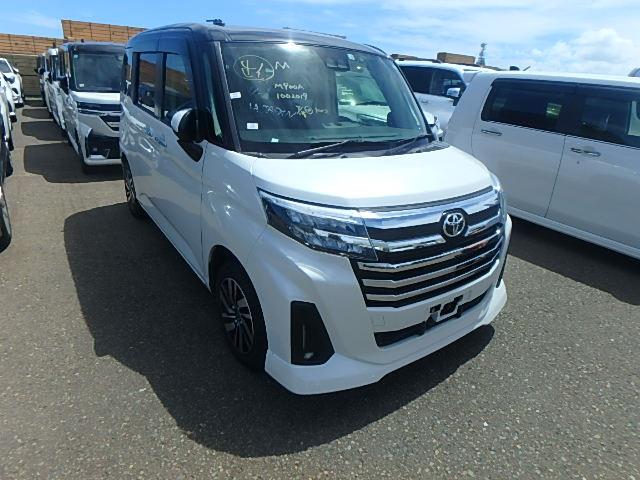 TOYOTA ROOMY 2022/9