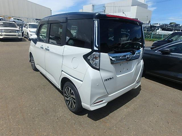 TOYOTA ROOMY 2022/9