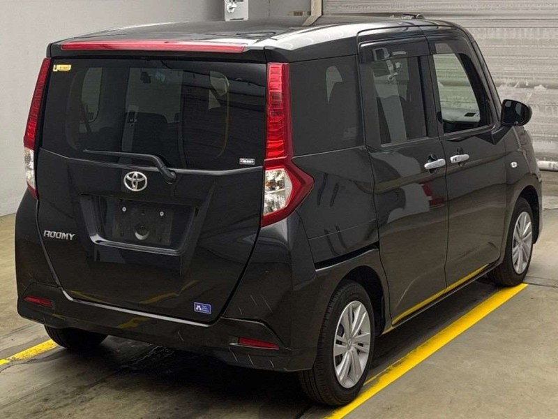 TOYOTA ROOMY 2022/9