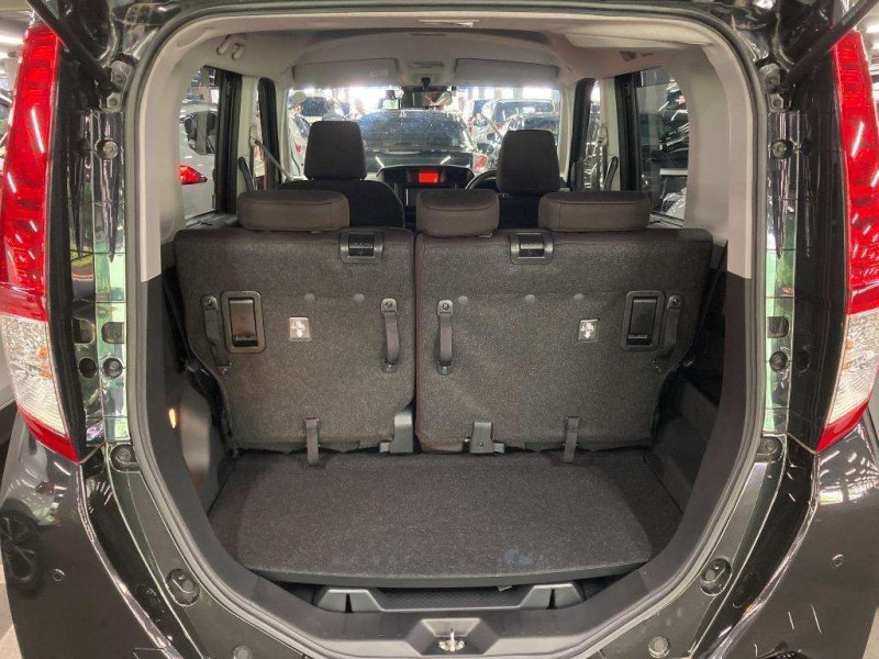 TOYOTA ROOMY 2022/9