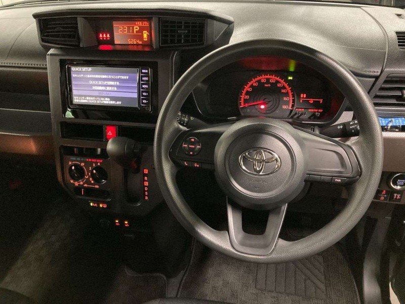 TOYOTA ROOMY 2022/9