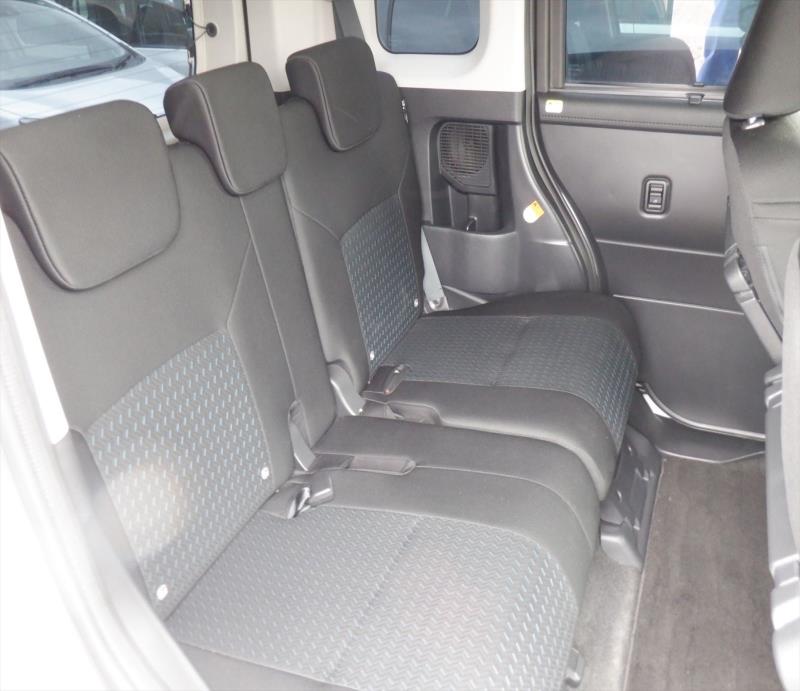 TOYOTA ROOMY 2022/10