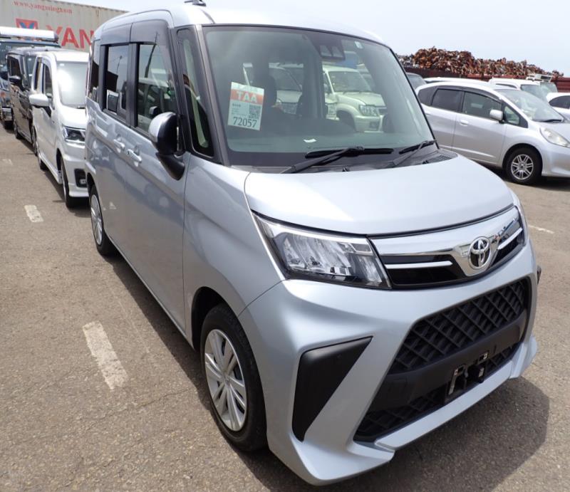 TOYOTA ROOMY 2022/10