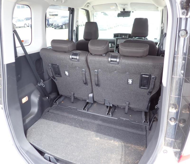 TOYOTA ROOMY 2022/10