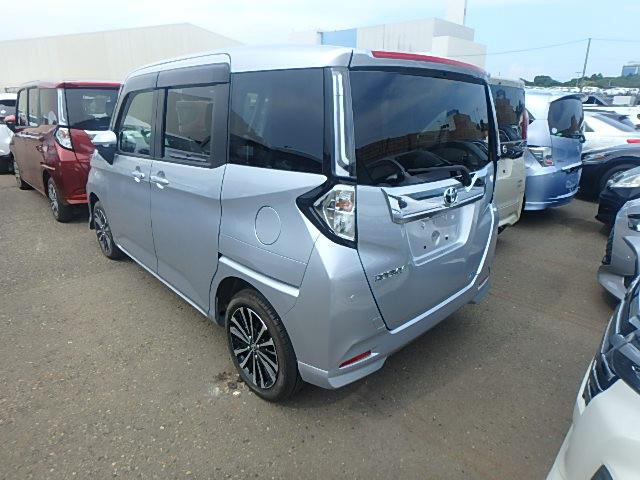 TOYOTA ROOMY 2022/10