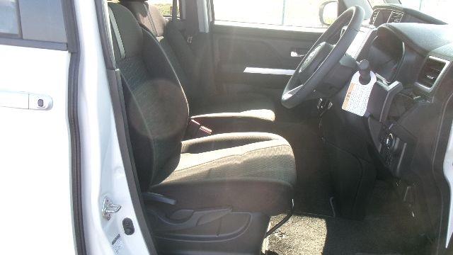TOYOTA ROOMY 2022/10