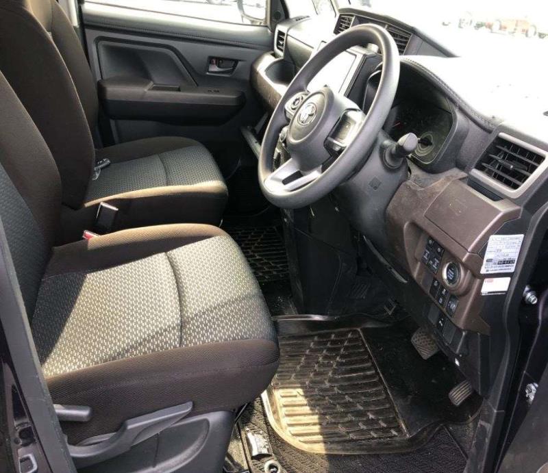 TOYOTA ROOMY 2022/11