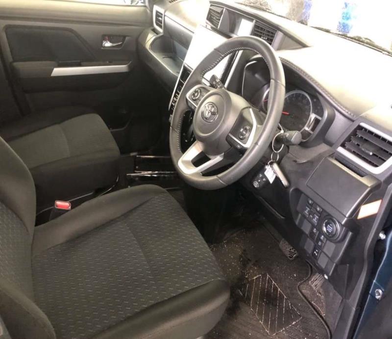 TOYOTA ROOMY 2022/11