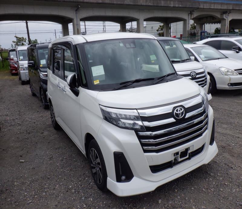 TOYOTA ROOMY 2022/12