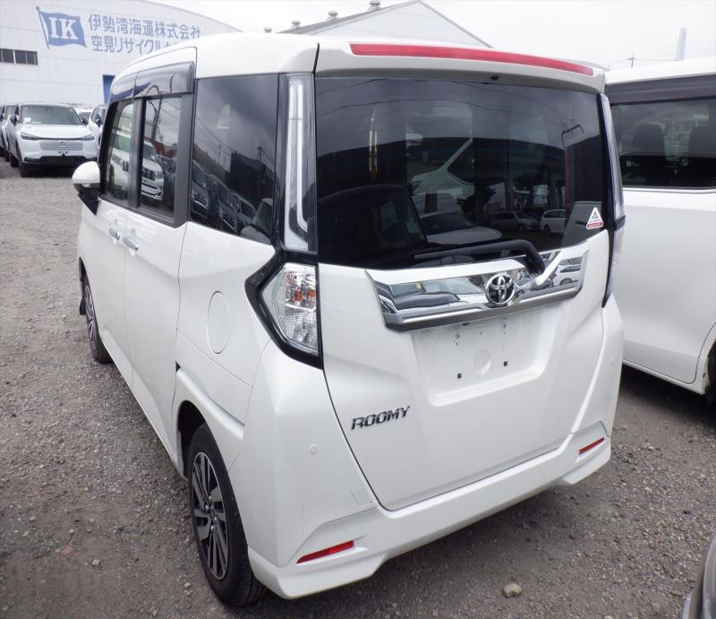 TOYOTA ROOMY 2022/12