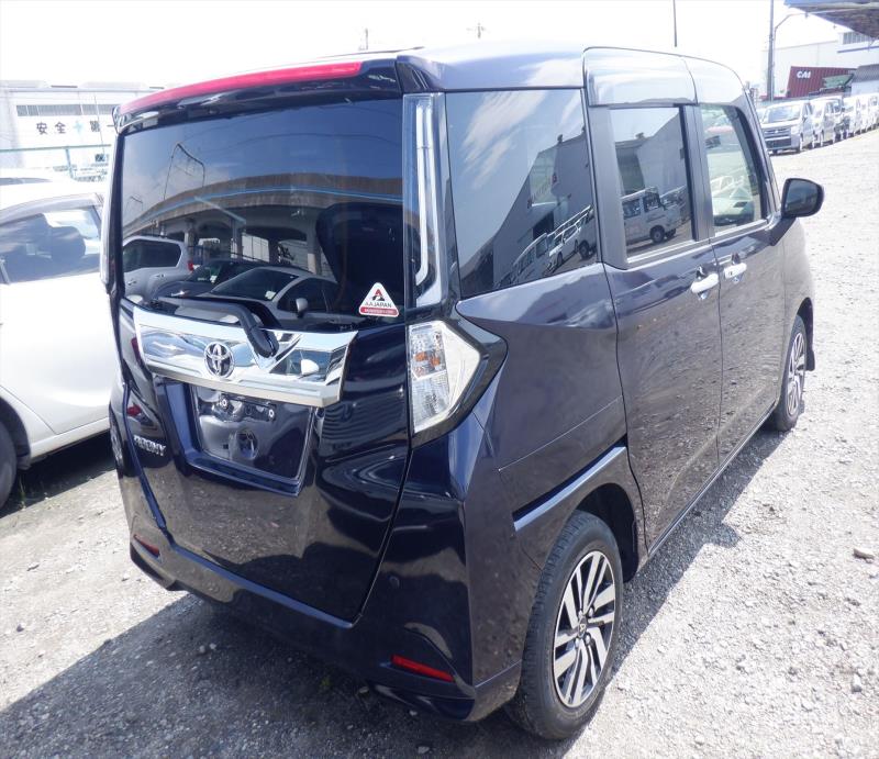 TOYOTA ROOMY 2023/1