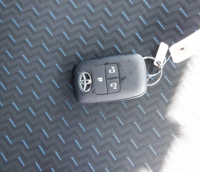 TOYOTA ROOMY 2023/1