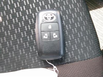 TOYOTA ROOMY 2023/3