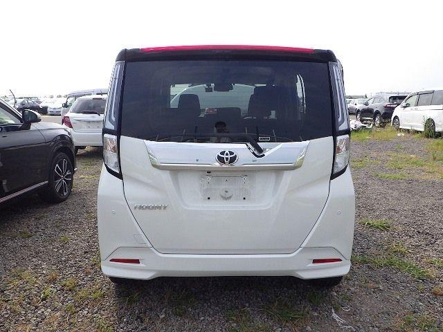 TOYOTA ROOMY 2023/3