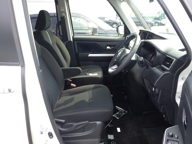 TOYOTA ROOMY 2023/3