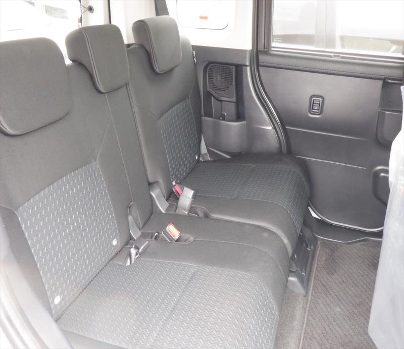 TOYOTA ROOMY 2023/7