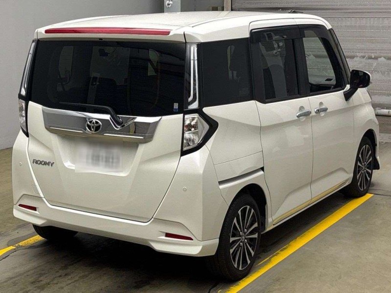 TOYOTA ROOMY 2023/5