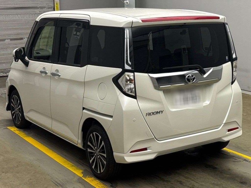 TOYOTA ROOMY 2023/5