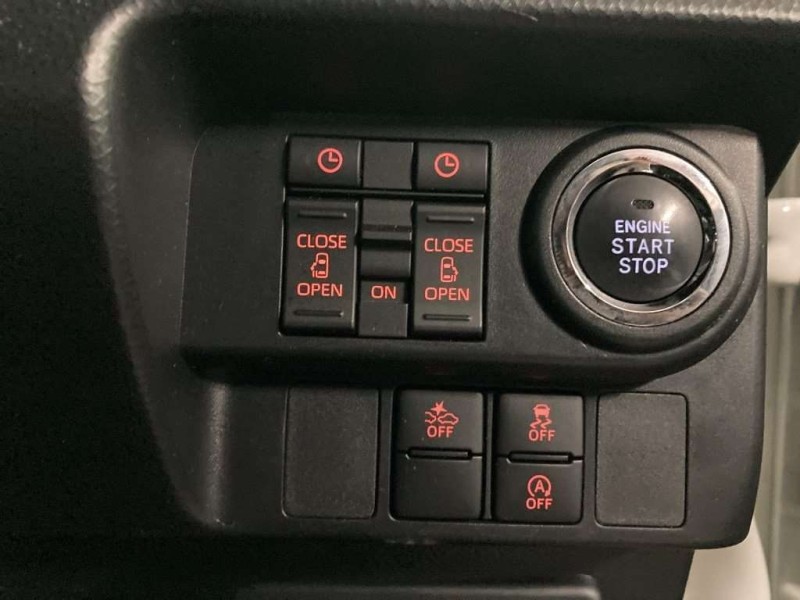 TOYOTA ROOMY 2023/5