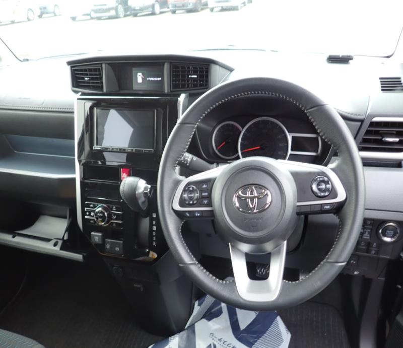 TOYOTA ROOMY 2023/7