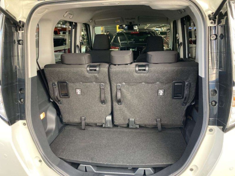TOYOTA ROOMY 2023/9